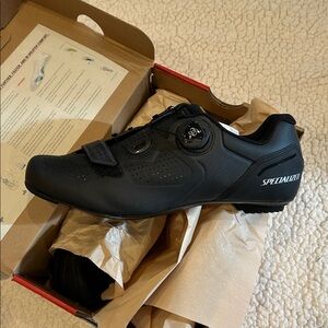 Specialized Expert RD Black Cycling Shoes
Size 41 EU